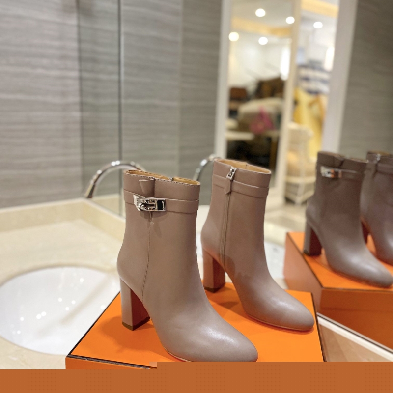 H**mes boots